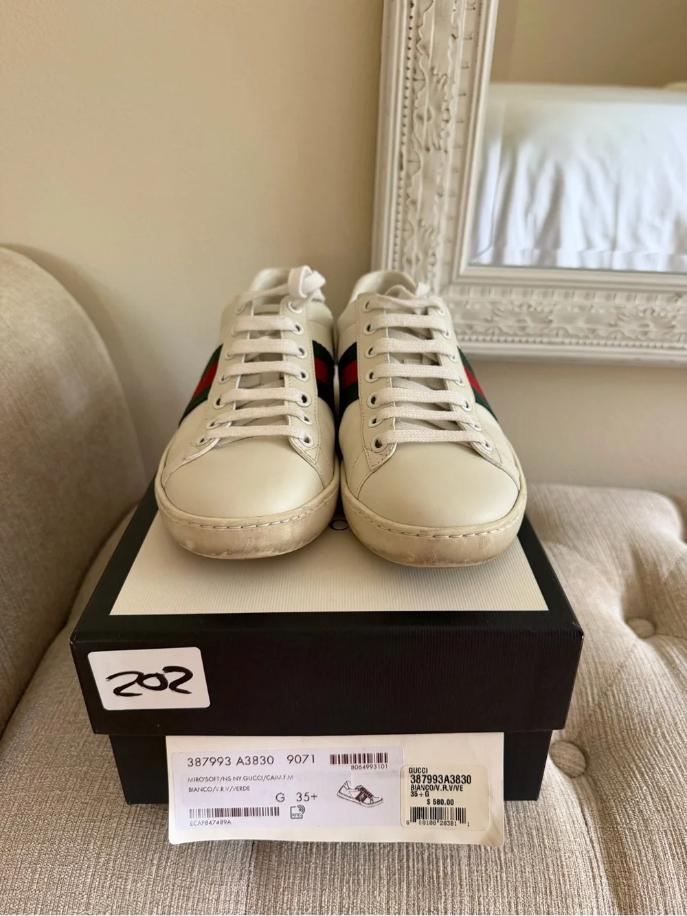 Gucci White Leather Sneakers with Red and Green Stripe